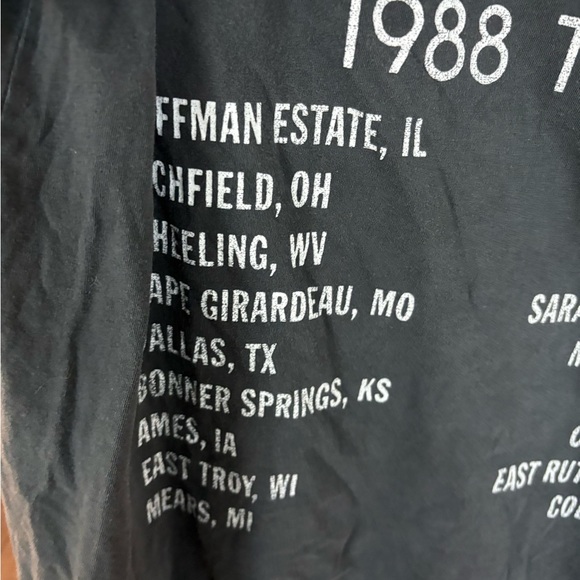 GUNS N’ ROSES official 1988 Tour Appetite For Destruction.EUC no stains or tears - Picture 7 of 7